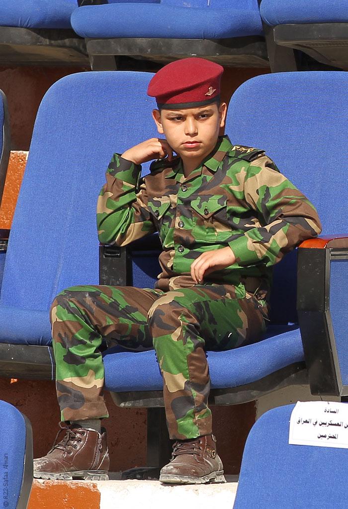 الملابس العسكرية في بغداد تنتشر وتثير رعب الأهالي - صورة 2